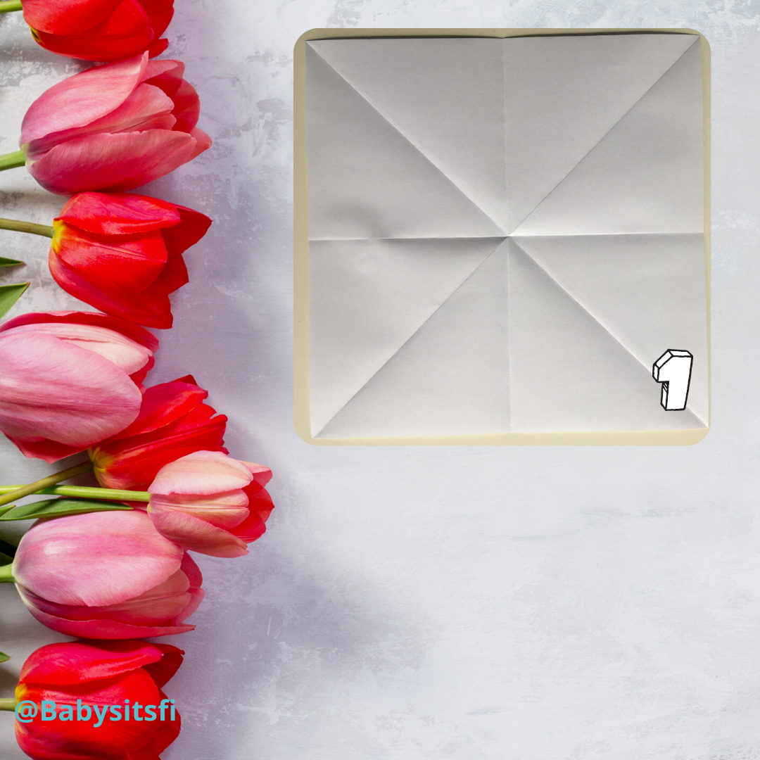 origami tulips step 1