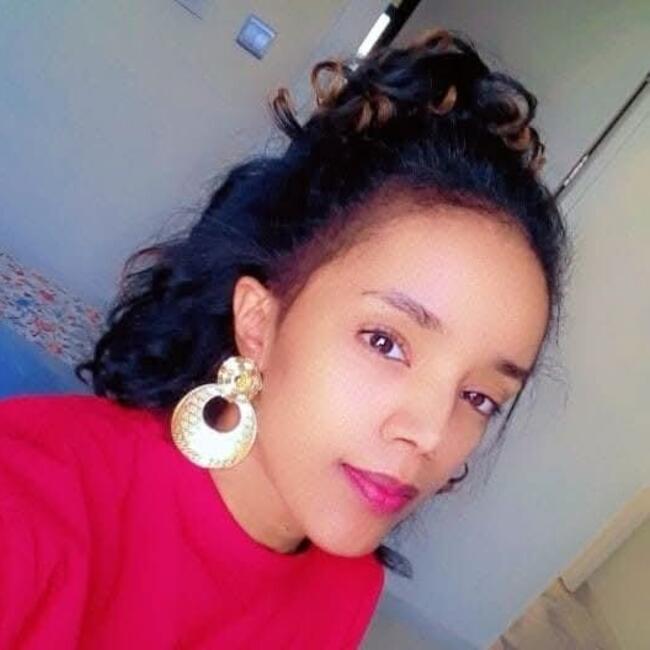 Nanny in Sharjah city: Aster