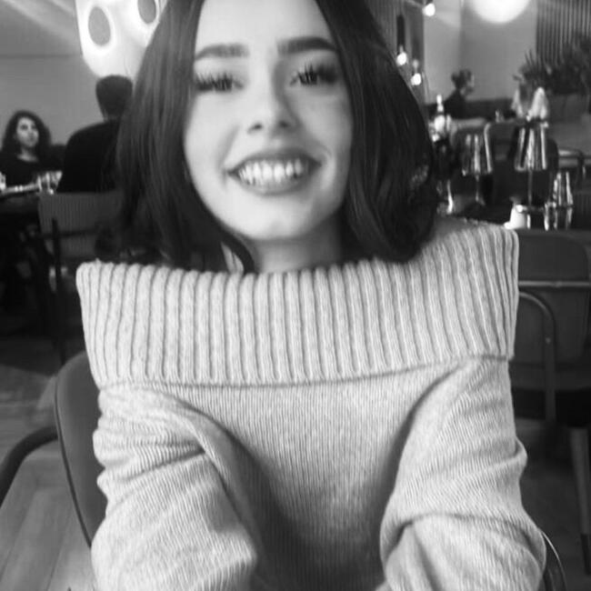 Babysitter in Constanța: Thea