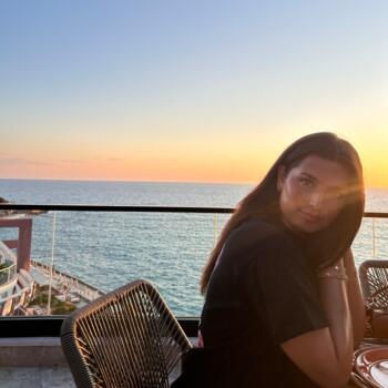 Niñera en Hamburgo: Sara