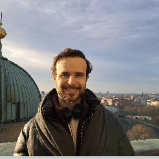 Babysitter in Madrid: Tomas