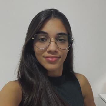 Babysitter in Maringá: Ellen