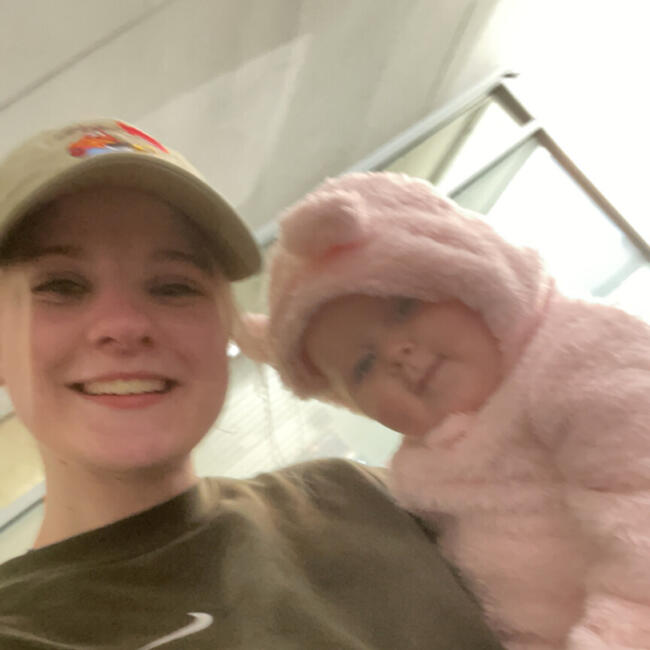 Babysitter in Milwaukee: Ava