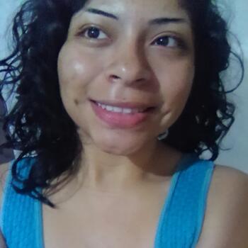 Babysitter in Lima: Isabel
