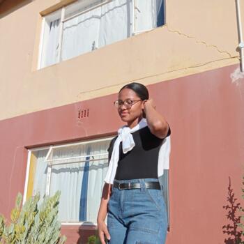 Babysitter in Malmesbury: Ashleen