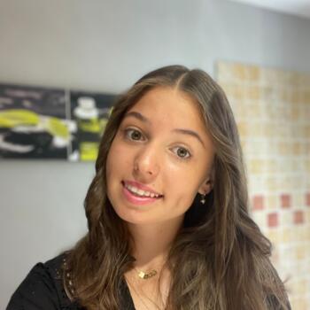 Baby-sitter à Aramon: Chloé