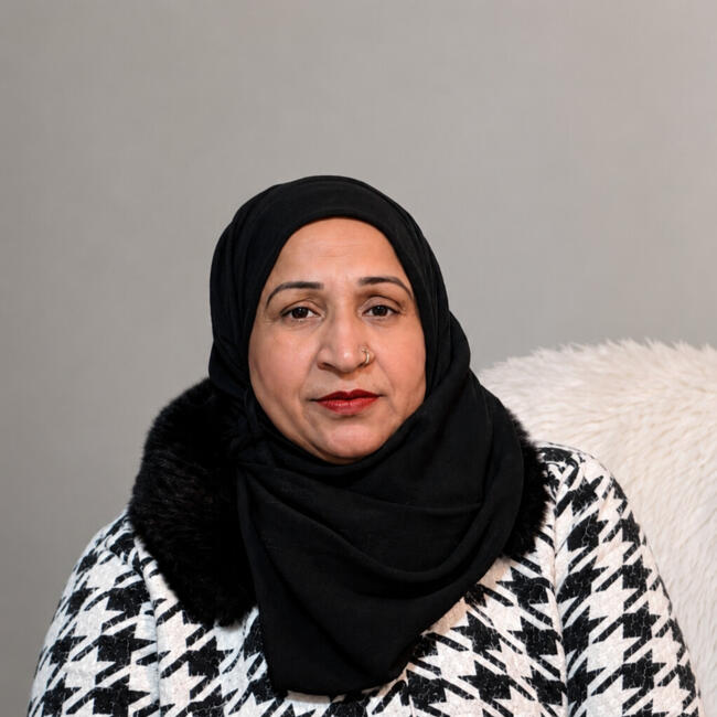Babysitter in Barrie: Nazia