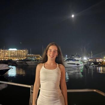 Babysitter in Porto: Rita
