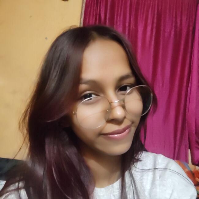 Babysitter in Hyderabad: Priya