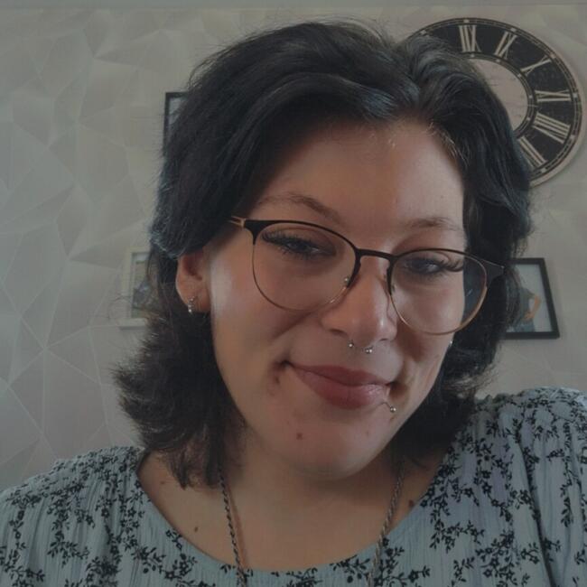 Babysitter in Ichtegem: Laila