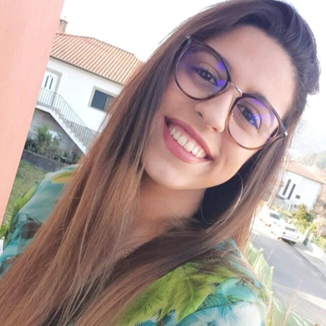 Babysitter em Lisboa: Raquel