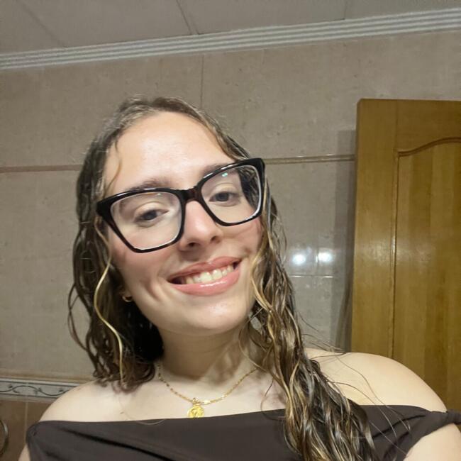 Babysitter in Elche: Noelia