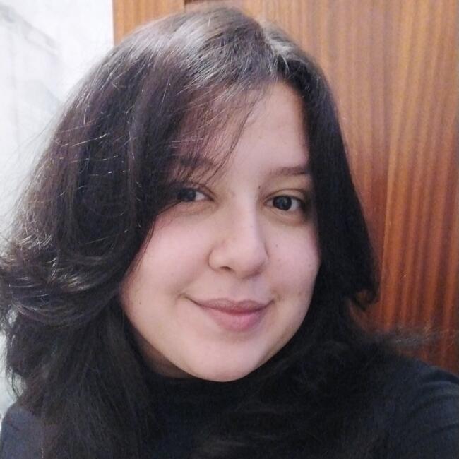 Babysitter em Marinha Grande: Marina