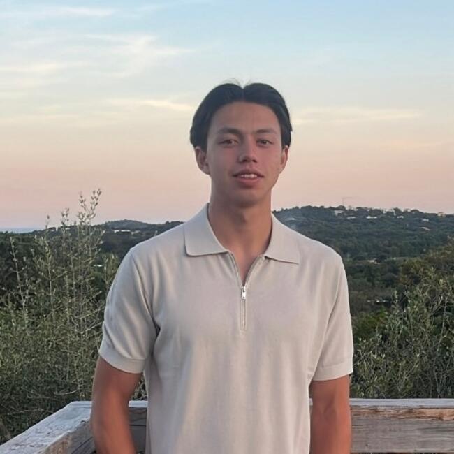 Baby-sitter in Montréal: Louis