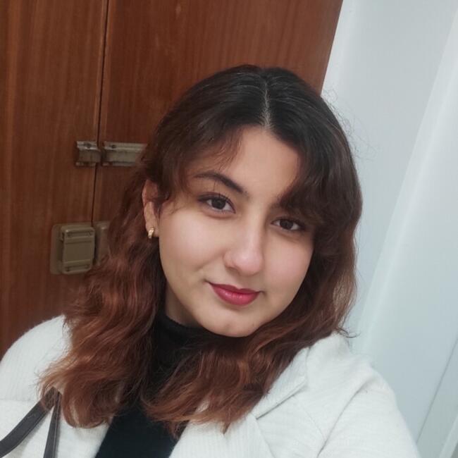 Babysitter a Milano: Aida