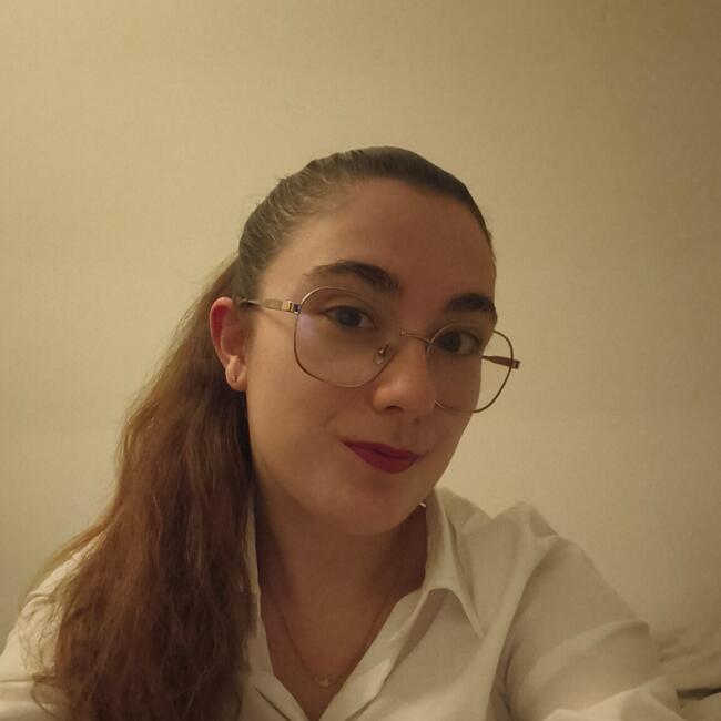 Babysitter in Les Sables d'Olonne: Lea