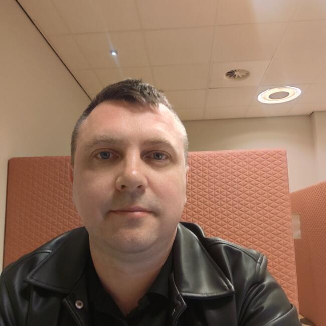 Oppaswerk in Eemnes: Yuriy