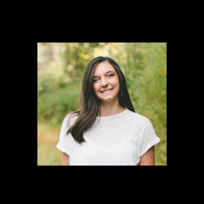 Babysitter in Portland: Jenna