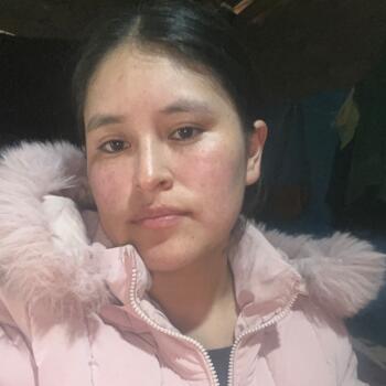 Babysitter in Ate: Jimena Magdi