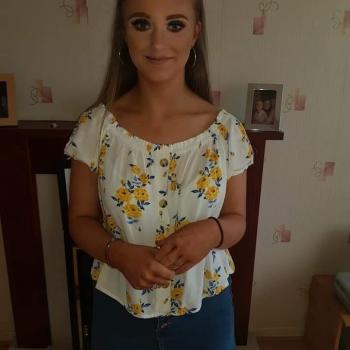 Babysitter in Belfast: Aimee