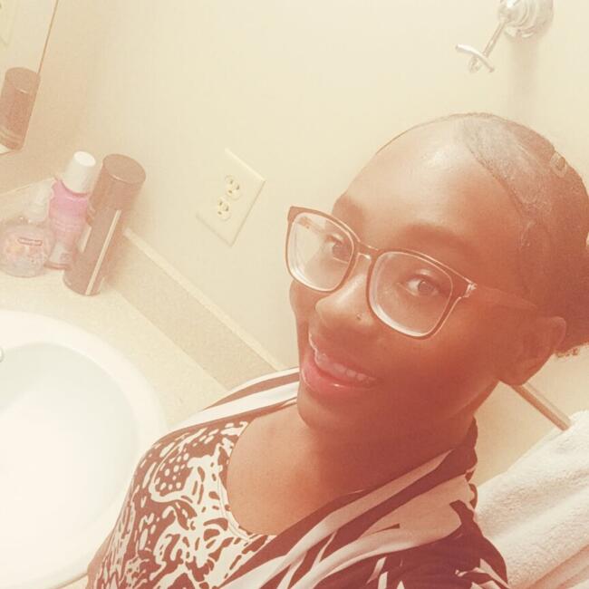 Babysitter in Omaha: Amanda