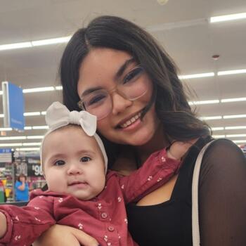 Babysitter in Englewood (Florida): Oriana