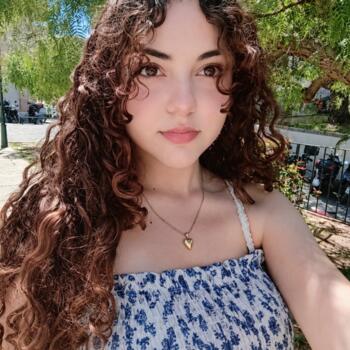 Babysitter in Bne Dror: בר