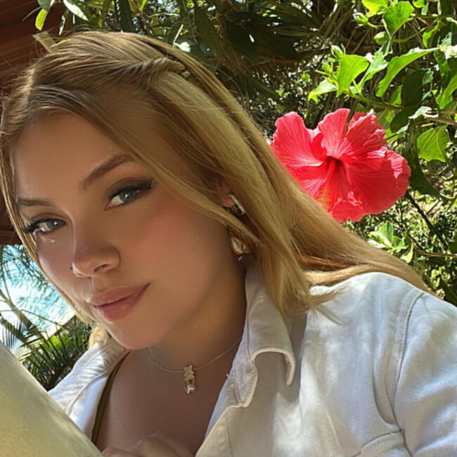 Babysitter in Guatemala City: Andrea