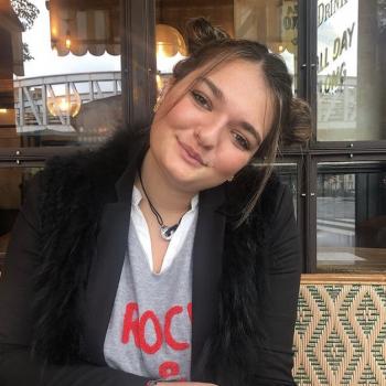 Baby-sitter in Saint-Germain-en-Laye: Julie