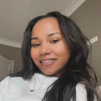 Babysitter em Porto: Geneva