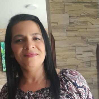 Niñera en Piedecuesta: Maria gladys