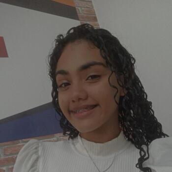 Babysitter Vitória da Conquista: Cleonara