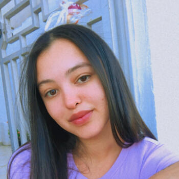 Babysitter Indaiatuba: Lorena