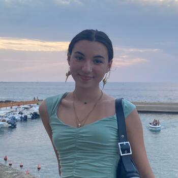 Baby-sitter in Eysins: Mélanie