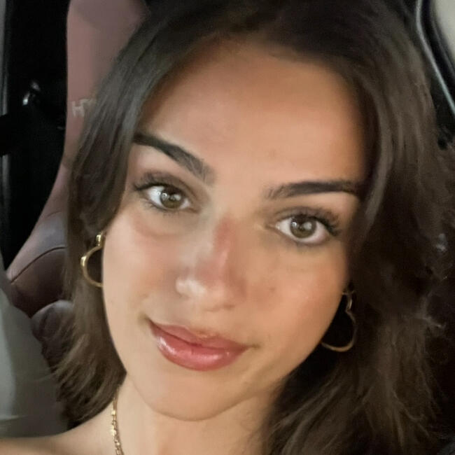 Babysitter in Marseille: Lou-Ann