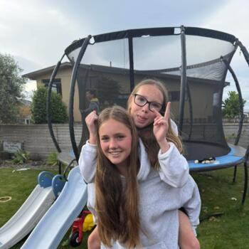 Babysitter in Papamoa: Olivia