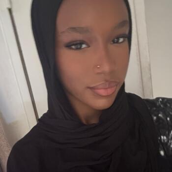 Babysitter in Clichy-sous-Bois: Aïssa