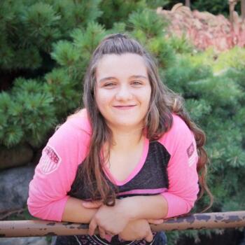 Babysitter in Lincoln: Destany