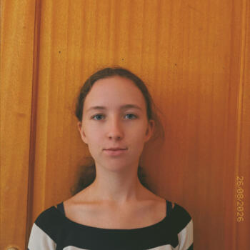 Babysitter in Anguilcourt-le-Sart: Florine