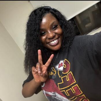 Babysitter Brampton: Gilda