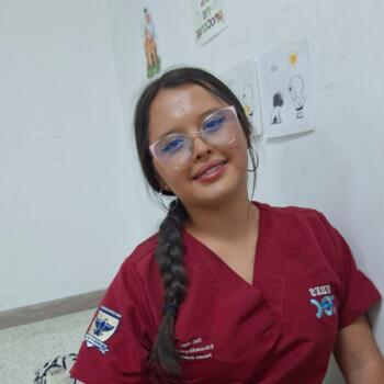 Niñera en Bucaramanga: Nikol Estefany