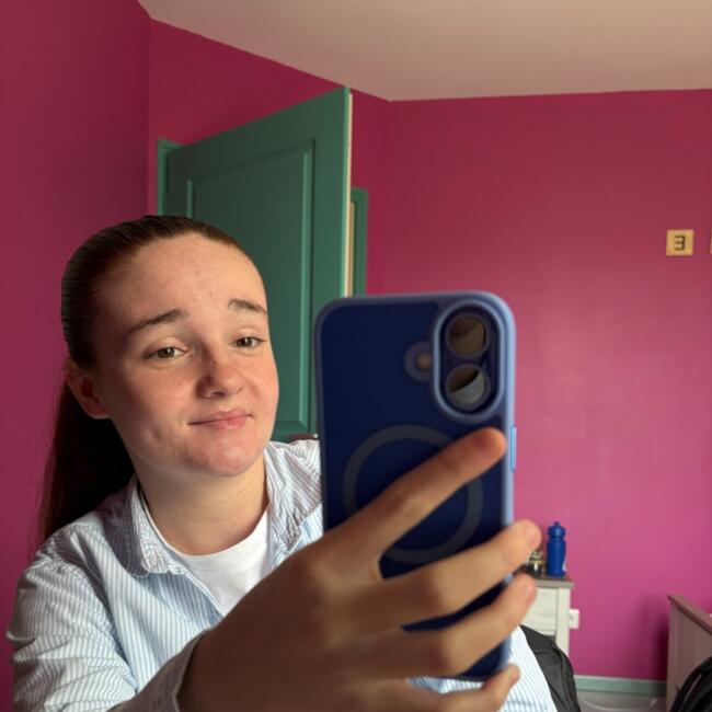 Babysitter in Mouzeuil-Saint-Martin: Solene