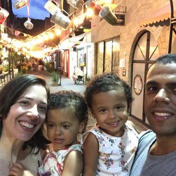 Emprego de babá em Blumenau: emprego de babá Ana