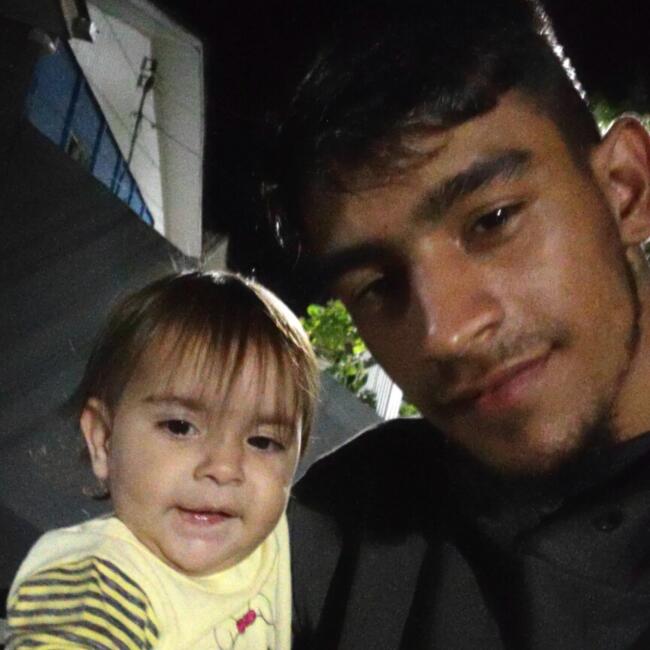 Emprego de babá em Joaçaba: Henrique