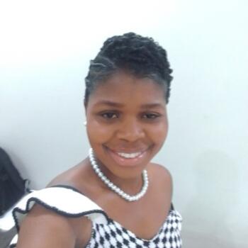 Babysitter Southampton: BELINDA