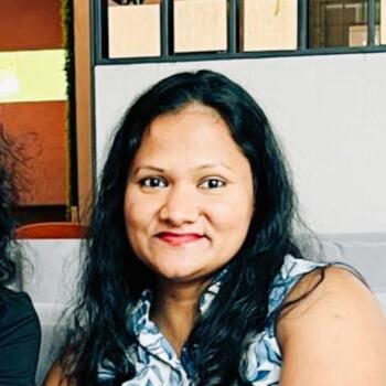 جليسة أطفال في دبي: Ransimali