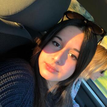 Baby-sitter in Le Havre: Lili