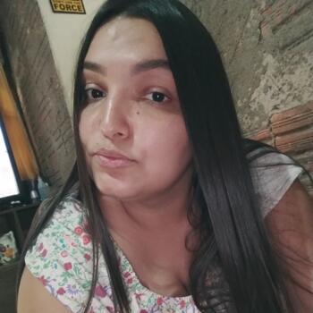 Babysitter in Mogi Guaçu: Fabricia de