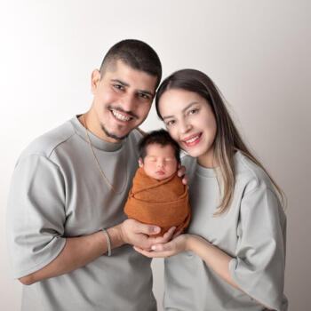 Babysitting job in São José dos Pinhais: babysitting job Midian