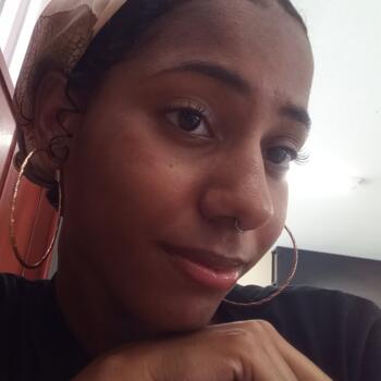 Babysitter in Belo Horizonte: Evelyn